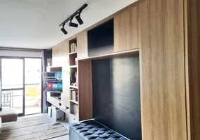 Foto 1 de Apartamento com 3 Quartos à venda, 65m² em Portal dos Bandeirantes, São Paulo