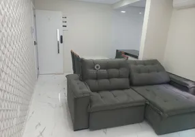 Foto 1 de Apartamento com 3 Quartos à venda, 70m² em Vila Curuçá, Santo André