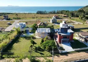 Foto 1 de Casa com 4 Quartos à venda, 250m² em Praia da Gamboa, Garopaba