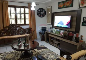 Foto 1 de Casa com 4 Quartos à venda, 218m² em Casa Forte, Recife