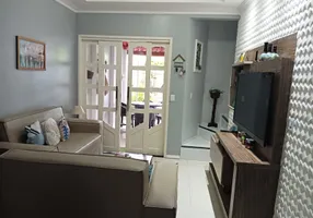 Foto 1 de Casa com 2 Quartos à venda, 66m² em Jangurussu, Fortaleza