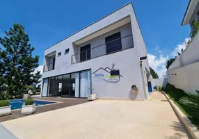 Foto 1 de Casa de Condomínio com 4 Quartos para venda ou aluguel, 315m² em Granja Viana, Carapicuíba