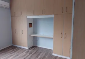 Foto 1 de Apartamento com 2 Quartos à venda, 70m² em Marechal Hermes, Rio de Janeiro