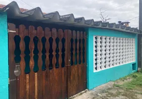 Foto 1 de Casa com 1 Quarto à venda, 130m² em SAO MARCOS, Itanhaém