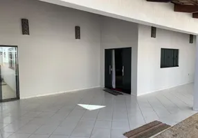 Foto 1 de Sobrado com 4 Quartos à venda, 360m² em Estancia Itaguai, Caldas Novas