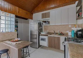 Foto 1 de Casa com 4 Quartos à venda, 200m² em Vila Sao Pedro, Santo André