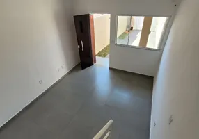 Foto 1 de Casa com 2 Quartos à venda, 70m² em Santa Eugênia, Nova Iguaçu