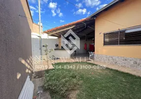 Foto 1 de Casa com 4 Quartos à venda, 300m² em Parque das Flores, Goiânia