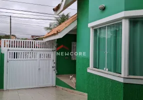 Foto 1 de Sobrado com 3 Quartos à venda, 140m² em Stella Maris, Peruíbe