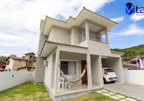 Foto 1 de Casa com 3 Quartos para alugar, 160m² em Praia Brava, Florianópolis