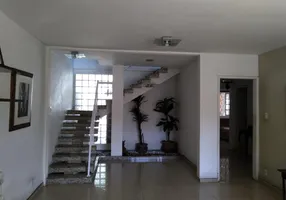 Foto 1 de Casa com 5 Quartos à venda, 162m² em Taquara, Rio de Janeiro