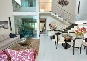 Foto 1 de Casa com 3 Quartos à venda, 278m² em Alto Umuarama, Uberlândia