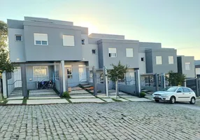 Foto 1 de Sobrado com 2 Quartos à venda, 65m² em Nossa Senhora da Saúde, Caxias do Sul