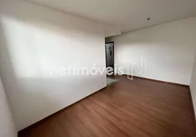 Foto 1 de Apartamento com 2 Quartos para alugar, 48m² em Parque Maracanã, Contagem
