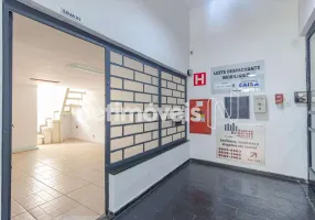 Foto 1 de Ponto Comercial para alugar, 27m² em Sagrada Família, Belo Horizonte