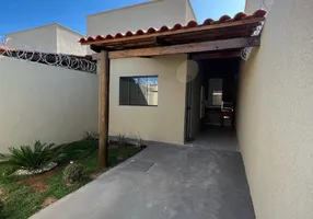 Foto 1 de Casa com 2 Quartos à venda, 90m² em Praia da Enseada, São Francisco do Sul