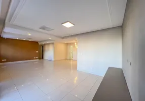 Foto 1 de Apartamento com 4 Quartos à venda, 160m² em Casa Forte, Recife