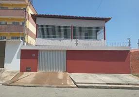 Foto 1 de Casa com 4 Quartos à venda, 180m² em Lourival Parente, Teresina