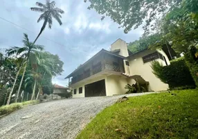 Foto 1 de Imóvel Comercial com 6 Quartos para alugar, 307m² em Anita Garibaldi, Joinville