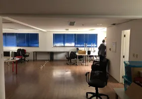 Foto 1 de Sala Comercial à venda, 33m² em Vila Olímpia, São Paulo