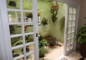 Foto 1 de Casa com 3 Quartos à venda, 126m² em Vila Suíssa, Mogi das Cruzes