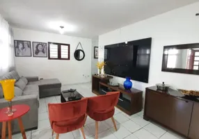 Foto 1 de Casa com 2 Quartos à venda, 100m² em Ondina, Salvador