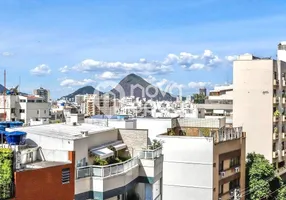 Foto 1 de Apartamento com 4 Quartos à venda, 160m² em Leblon, Rio de Janeiro