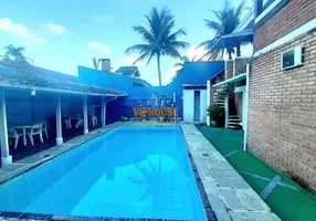 Foto 1 de Casa com 3 Quartos à venda, 186m² em Balneário Praia do Pernambuco, Guarujá