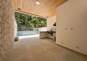 Foto 1 de Casa com 3 Quartos à venda, 180m² em Villas do Jaguari, Santana de Parnaíba