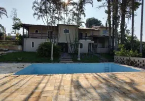 Foto 1 de Casa com 7 Quartos à venda, 600m² em Serra da Cantareira, Mairiporã