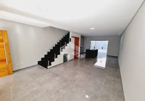 Foto 1 de Casa com 3 Quartos à venda, 180m² em Vila Carrão, São Paulo