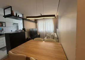 Foto 1 de Apartamento com 2 Quartos à venda, 42m² em Vila Satúrnia, Campinas