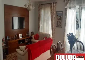 Foto 1 de Casa de Condomínio com 3 Quartos à venda, 212m² em Campo Limpo, São Paulo