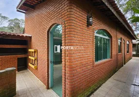 Foto 1 de Casa com 2 Quartos para alugar, 70m² em Jardim das Colinas, Embu das Artes