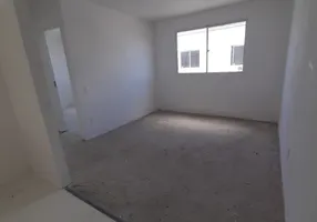 Foto 1 de Apartamento com 2 Quartos à venda, 44m² em Cajazeiras, Fortaleza