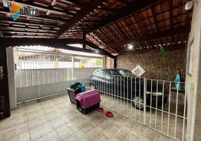 Foto 1 de Casa com 3 Quartos à venda, 72m² em Vila Tupi, Praia Grande