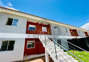 Foto 1 de Casa com 2 Quartos à venda, 49m² em Restinga, Porto Alegre