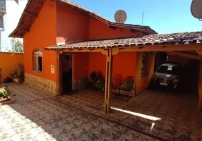 Foto 1 de Casa com 3 Quartos à venda, 250m² em Jardim Balneário, Contagem