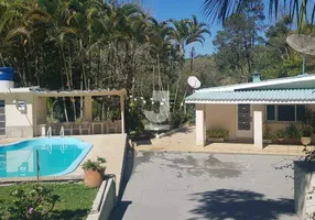 Foto 1 de Fazenda/Sítio com 3 Quartos à venda, 398m² em Taboão, Mogi das Cruzes