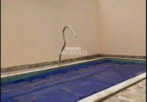 Foto 1 de Casa com 2 Quartos à venda, 120m² em Shopping Park, Uberlândia