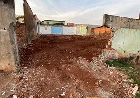 Foto 1 de Lote/Terreno com 1 Quarto à venda, 1m² em Leonor, Londrina