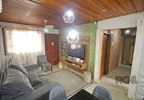 Foto 1 de Casa com 2 Quartos à venda, 66m² em Maringa, Alvorada