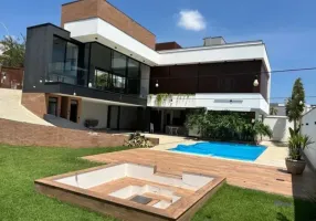 Foto 1 de Casa com 4 Quartos para alugar, 395m² em Jardim Guadalajara, Sorocaba