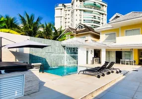 Foto 1 de Casa de Condomínio com 4 Quartos para alugar, 525m² em Barra da Tijuca, Rio de Janeiro