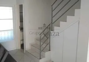 Foto 1 de Sobrado com 3 Quartos à venda, 80m² em Residencial União, São José dos Campos