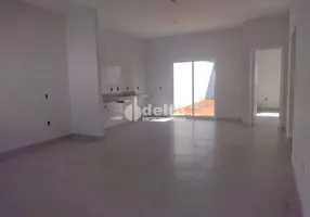 Foto 1 de Casa com 2 Quartos à venda, 71m² em Residencial Fruta do Conde, Uberlândia