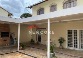 Foto 1 de Casa com 4 Quartos à venda, 258m² em Santa Inês, Belo Horizonte