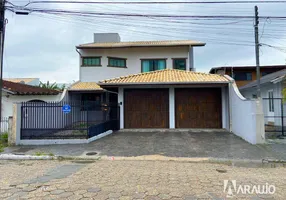 Foto 1 de Casa com 4 Quartos à venda, 231m² em Sao Joao, Itajaí