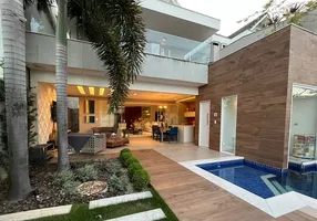 Foto 1 de Casa com 4 Quartos à venda, 305m² em Barra da Tijuca, Rio de Janeiro