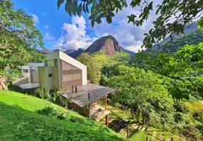 Foto 1 de Casa com 3 Quartos à venda, 173m² em Pedro do Rio, Petrópolis